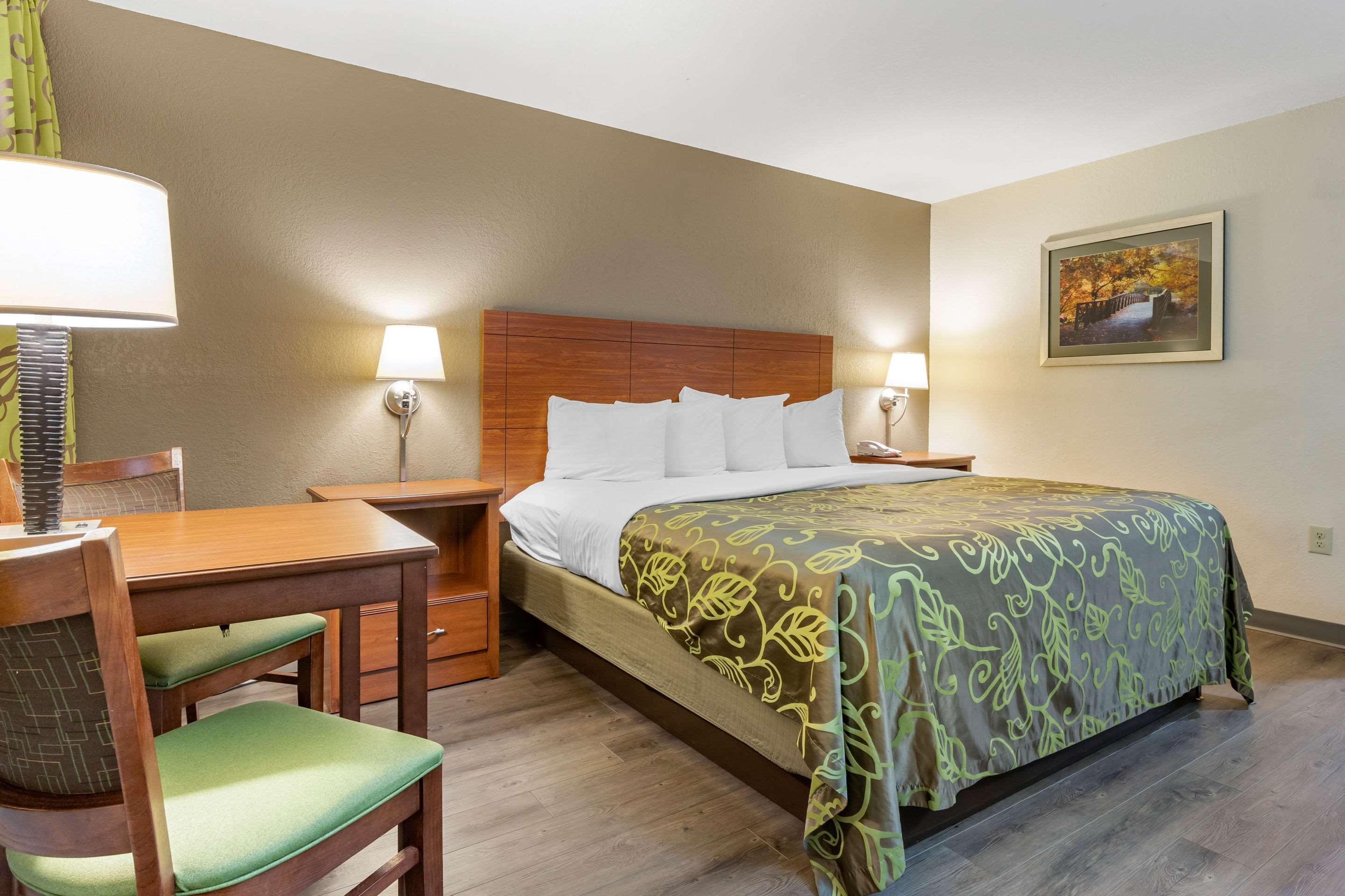 Econo Lodge Cherokee Near River Park Exteriér fotografie