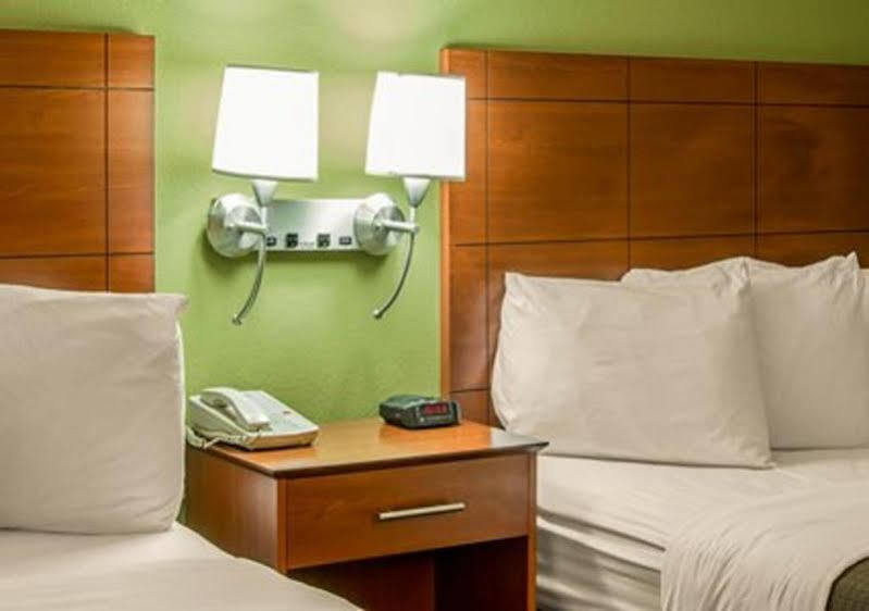 Econo Lodge Cherokee Near River Park Exteriér fotografie